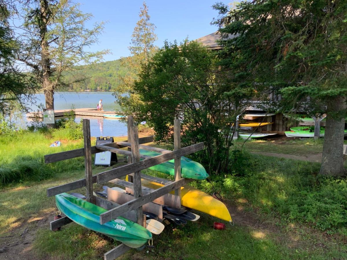 Premium Suite With Lake View And Resort Access Lac Superieur Bagian luar foto
