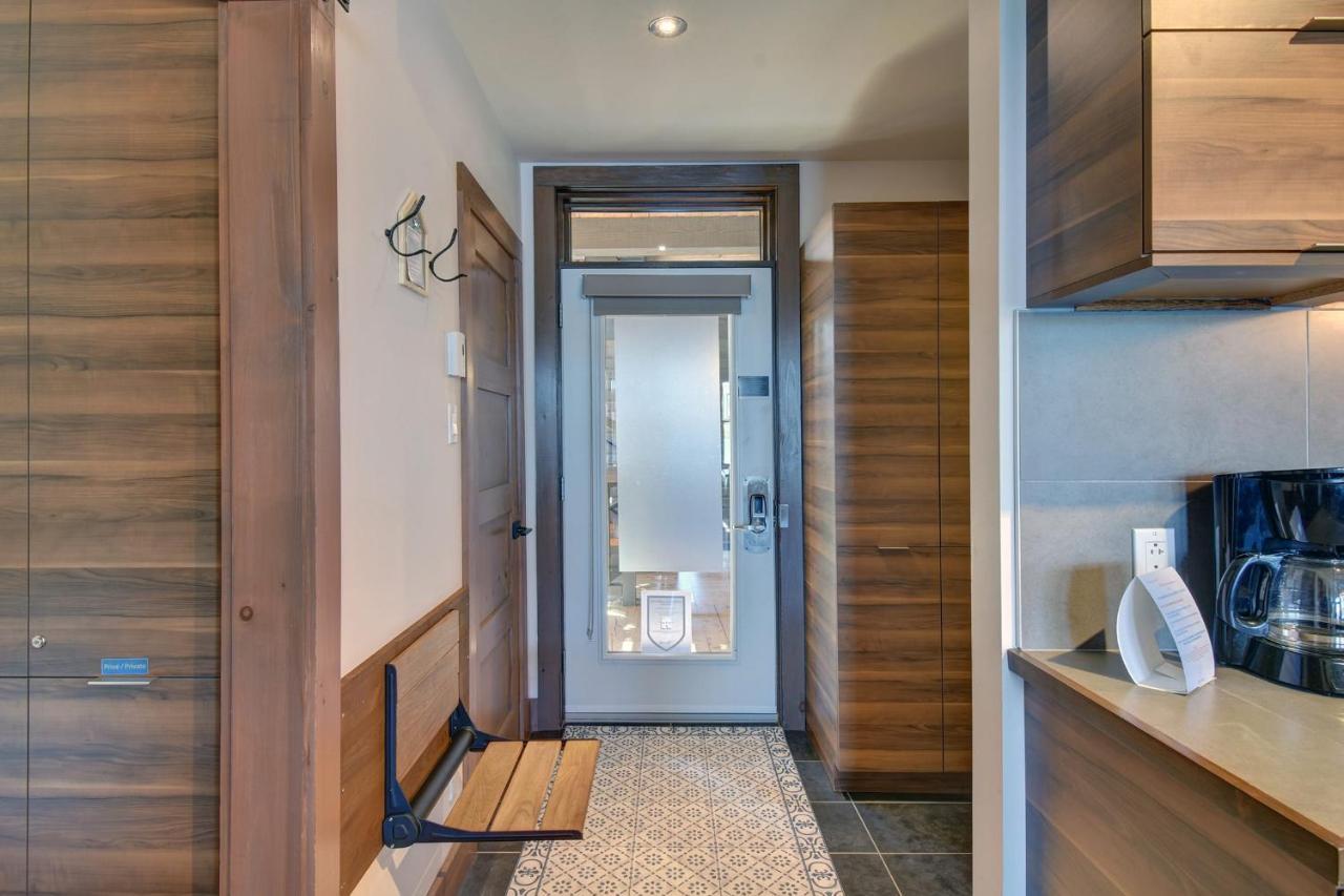 Premium Suite With Lake View And Resort Access Lac Superieur Bagian luar foto